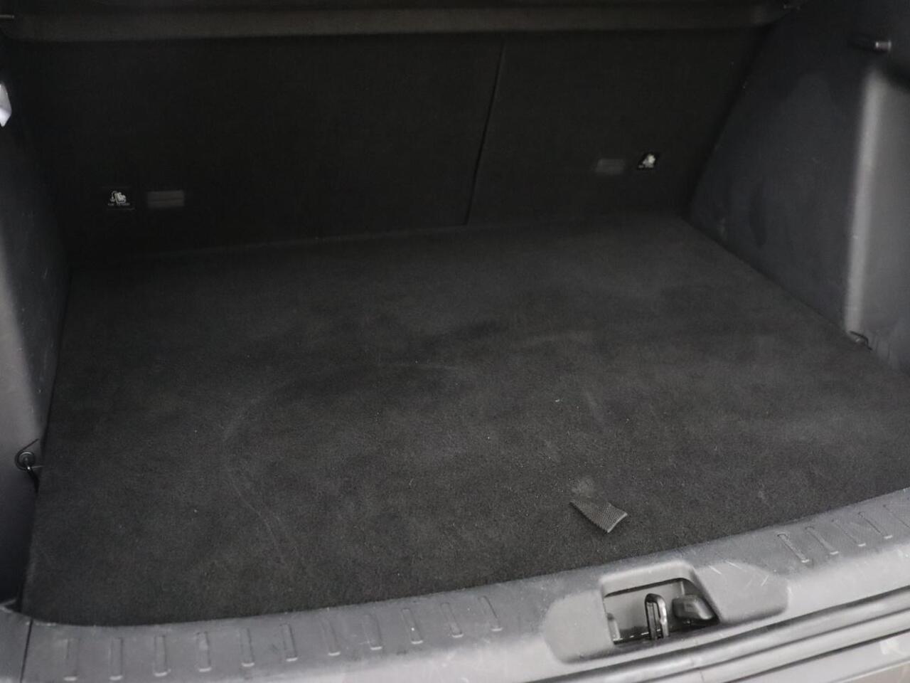 BYD Atto 3 Comfort 60 kWh | Panoramadak | Warmtepomp | Leder | Stoelverwarming | 360 Camera | Carplay | Adaptive cruise | 18'' | Keyless | Full LED