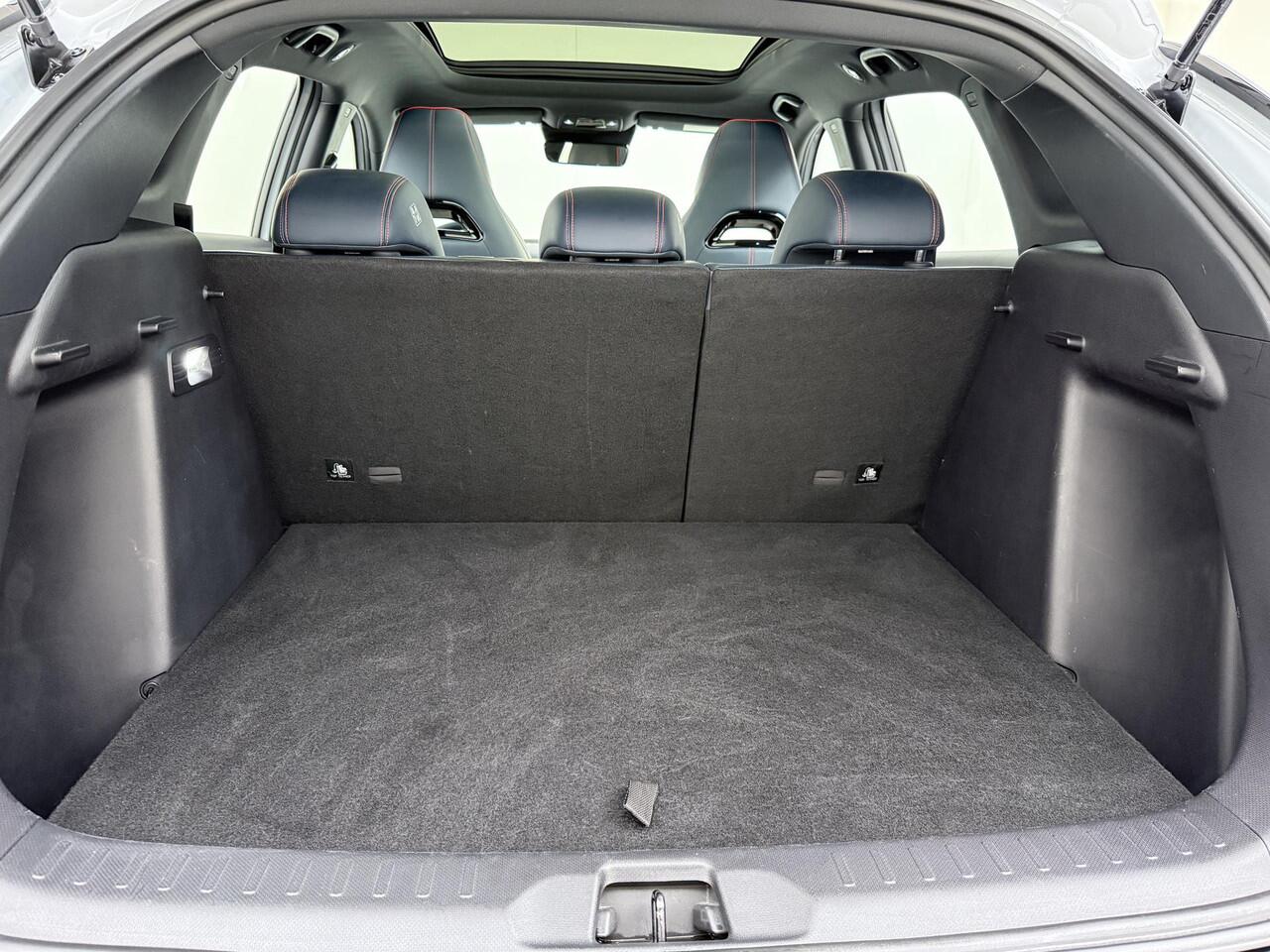 BYD Atto 3 Comfort 60 kWh Onderhoud gehad bij BYD direct leverbaar RIJKLAAR INCL. FABR. GARANTIE T/M 2029 | AANDRIJFLIJN EN ACCU ZELFS T/M 203