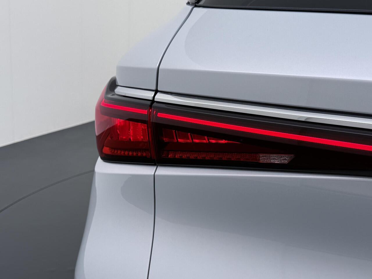 BYD Atto 3 Comfort 60 kWh Onderhoud gehad bij BYD direct leverbaar RIJKLAAR INCL. FABR. GARANTIE T/M 2029 | AANDRIJFLIJN EN ACCU ZELFS T/M 203