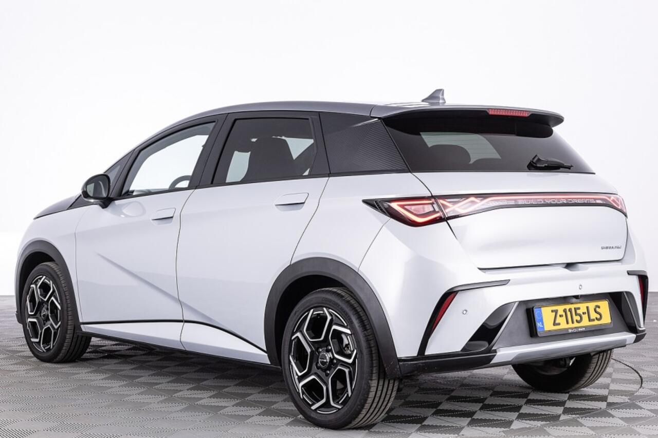 BYD Dolphin Design 60.4 kWh | 3 Fase | Half LEDER | 360 Camera