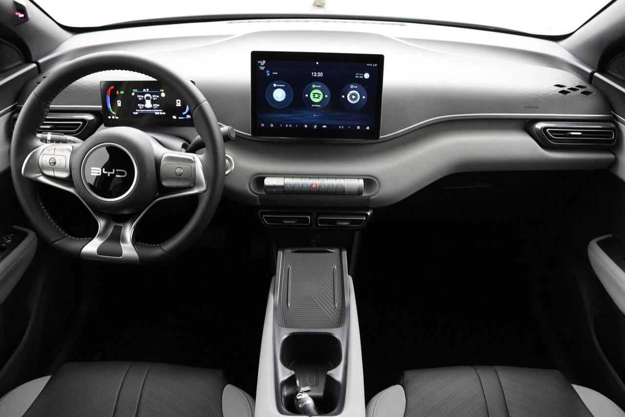 BYD Dolphin SURF Comfort 43 kWh Demo | Navigatie | Apple Carplay - Android Auto | 360 Graden Camera's