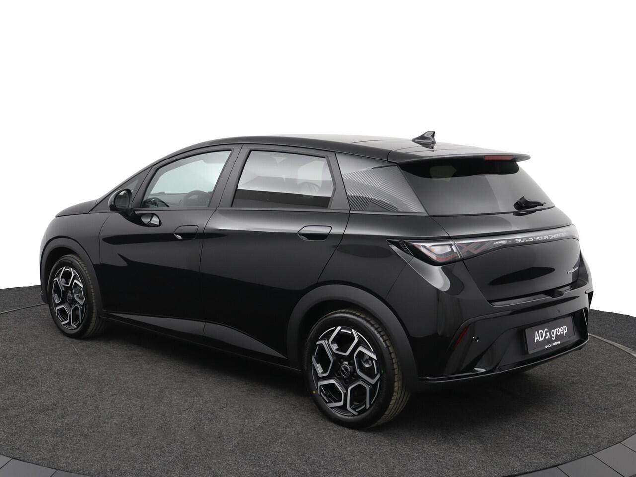 BYD Dolphin Design 60.4 kWh | Panoramadak | Parkeercamera | Navigatie |