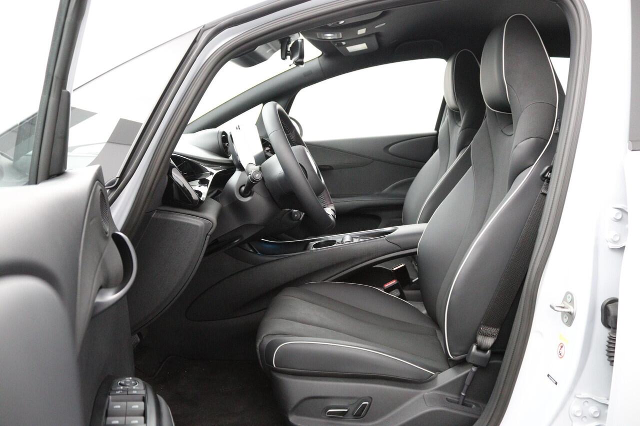 BYD Dolphin Design 60.4 kWh Demo | 427 WLTP | 360 graden camera | Stuurwielverwarming