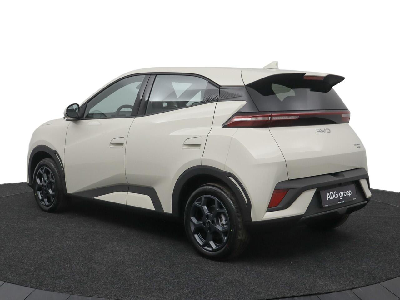 BYD Dolphin SURF Boost 43 kWh |Elektrisch verstelbare voorstoelen| 322 km WLTP | Blade Battery| 16? lichtmetalen velgen | Compacte elektrische stadsauto