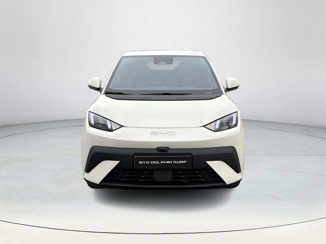 BYD Dolphin SURF Boost 43 kWh | ¤2000 korting | 320 KM WLTP | Achteruitrijcamera | Adaptive cruise control | Elektrische Stoelen | Apple Carplay & Android Auto |