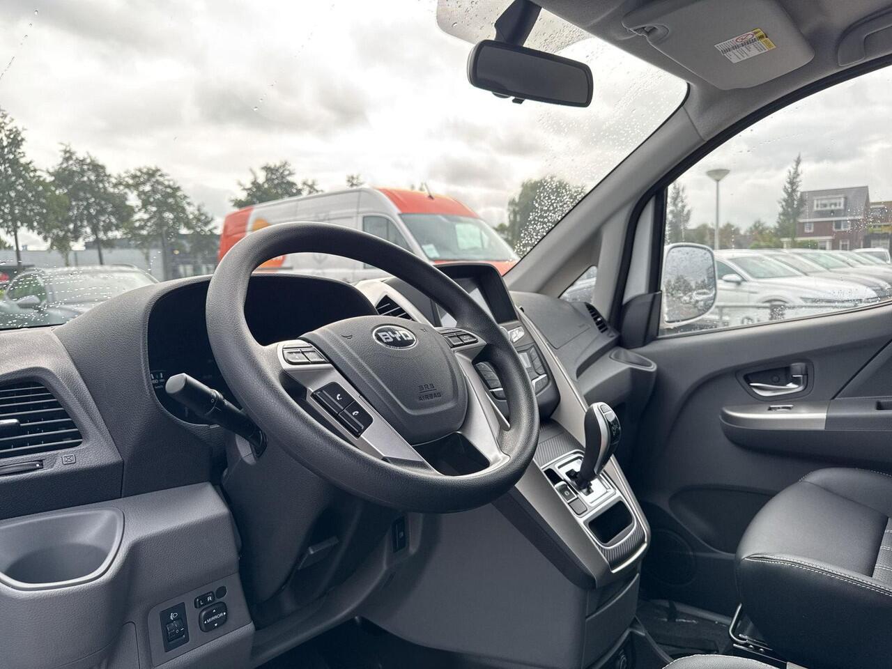 BYD ETP3 Standard 45 kWh | 15+ op voorraad! | A.camera | Clima | PDC | 2x schuifdeur | SOH 99% |