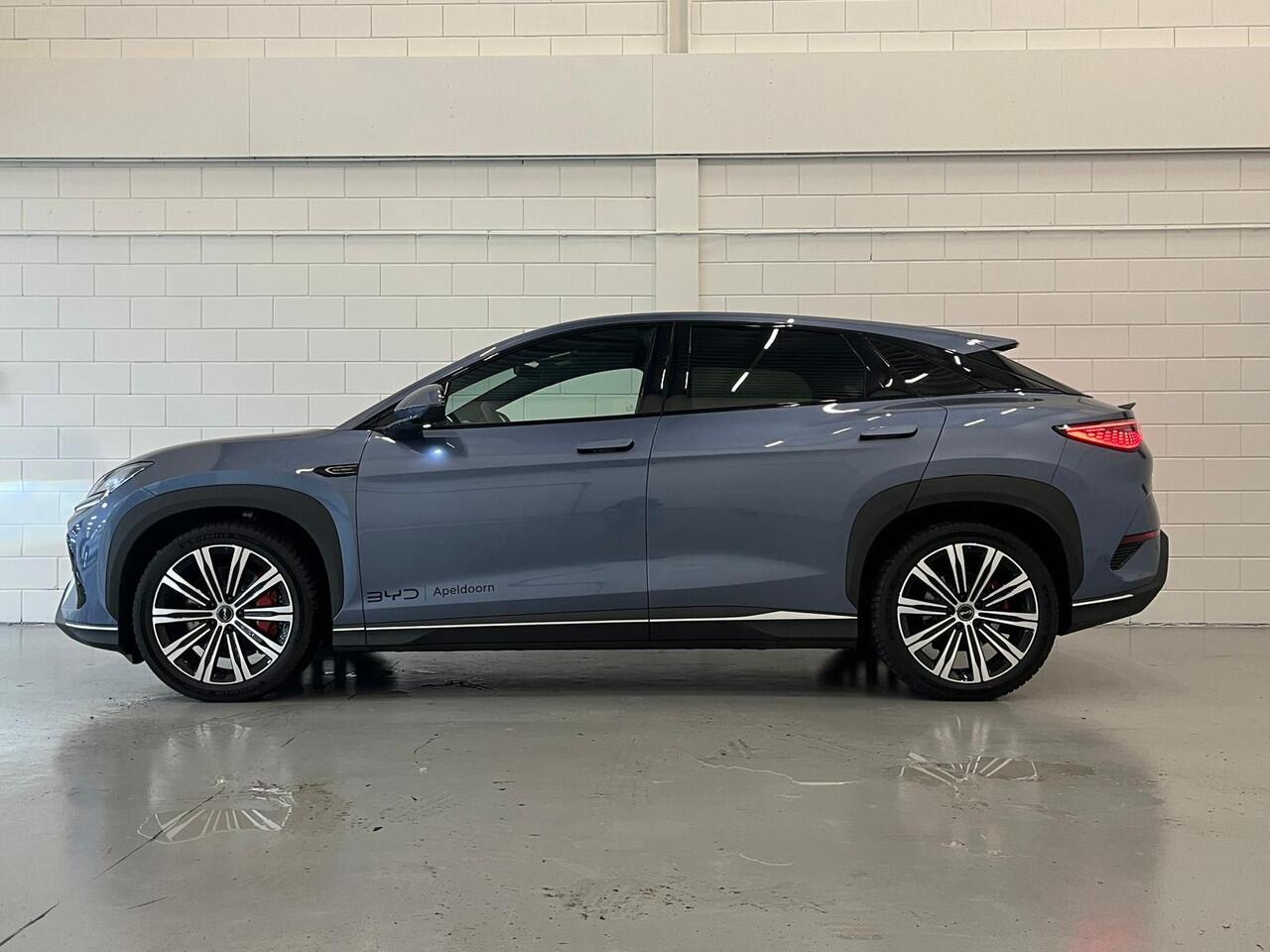 BYD Seal Excellence AWD 91.3 kWh | APPLE CARPLAY | DEMO | 530 PK | 20" LICHTMETALEN VELGEN | VERWARMDE ACHTERBANK |