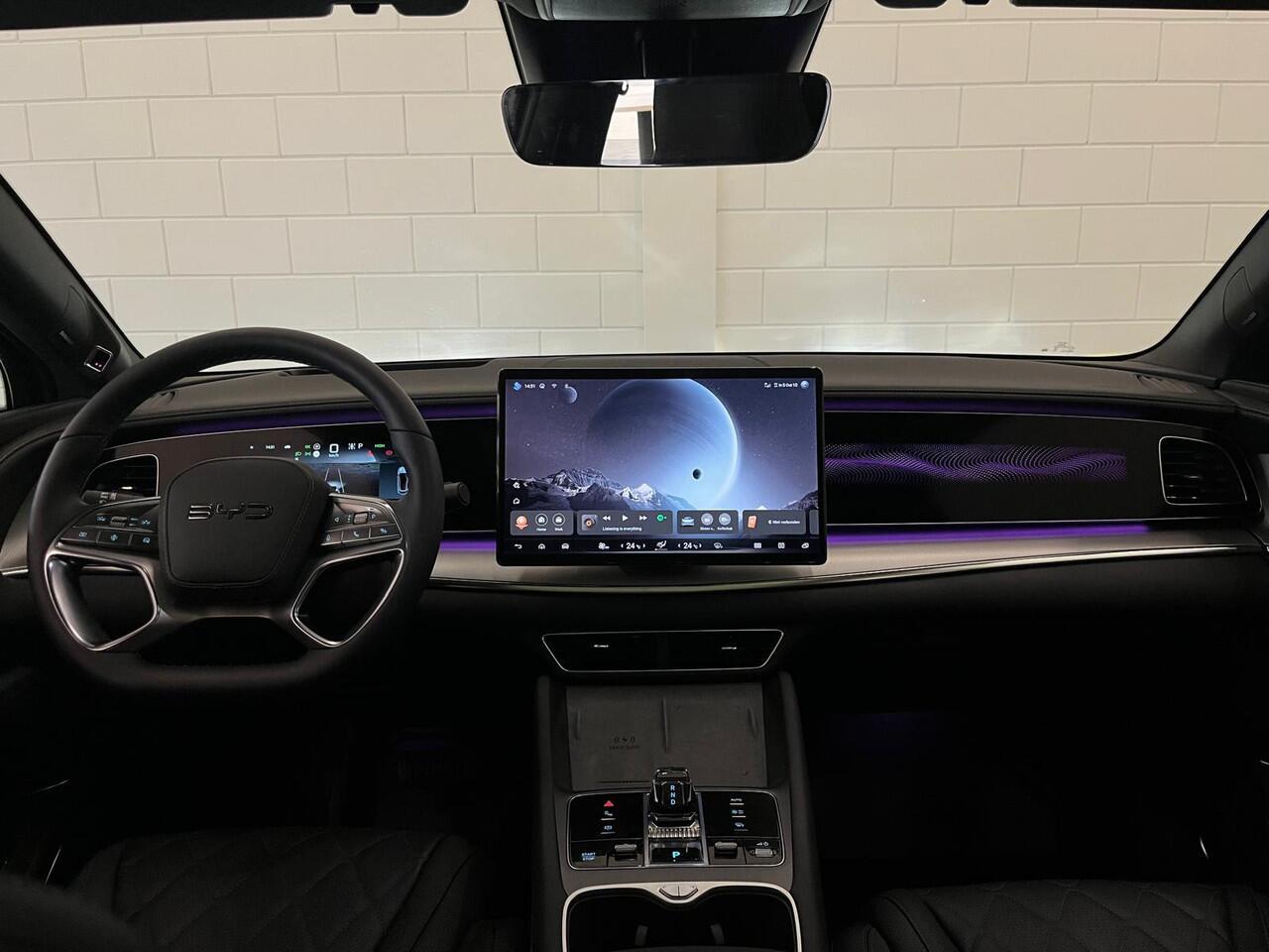 BYD Seal Excellence AWD 91.3 kWh | APPLE CARPLAY | DEMO | 530 PK | 20" LICHTMETALEN VELGEN | VERWARMDE ACHTERBANK |