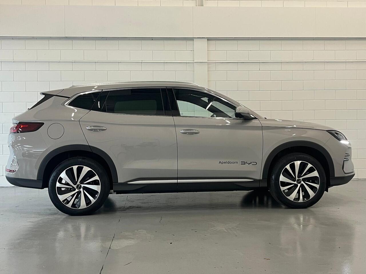 BYD Seal U Design 87 kWh SCHUIF-/KANTELDAK | NAVI | ELEKTRISCHE STOELEN | STOELVENTILATIE | STUURVERWARMING | BEDIENING VIA APP