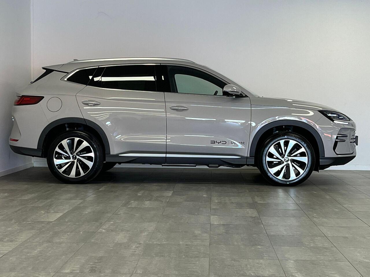 BYD Seal U DM-i AWD Design TREKHAAK