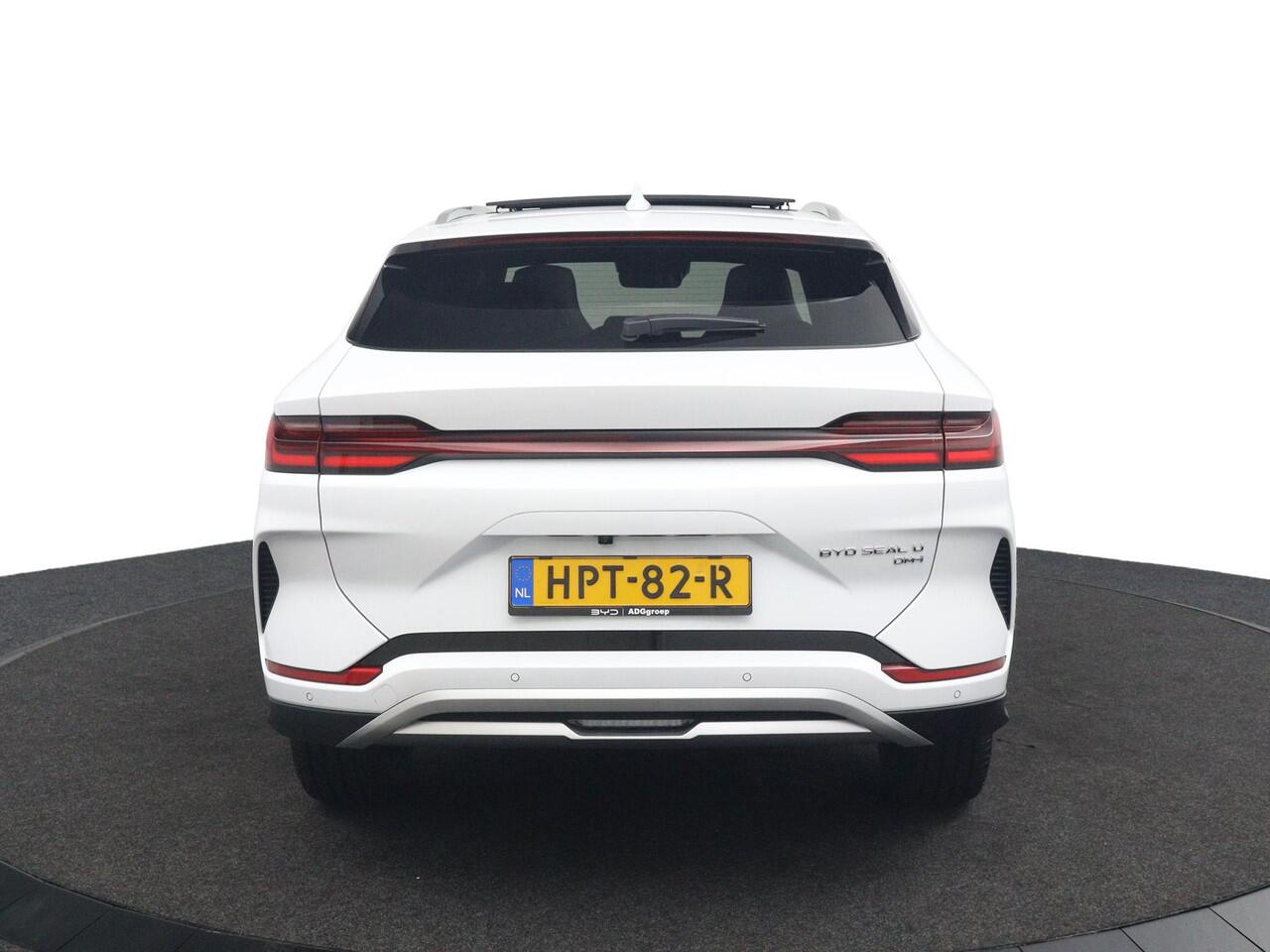 BYD Seal U 1.5 DM-i FWD Boost Demo | 1080 km | Apple Carplay | Navigatie | 360 graden camera | Panoramadak |