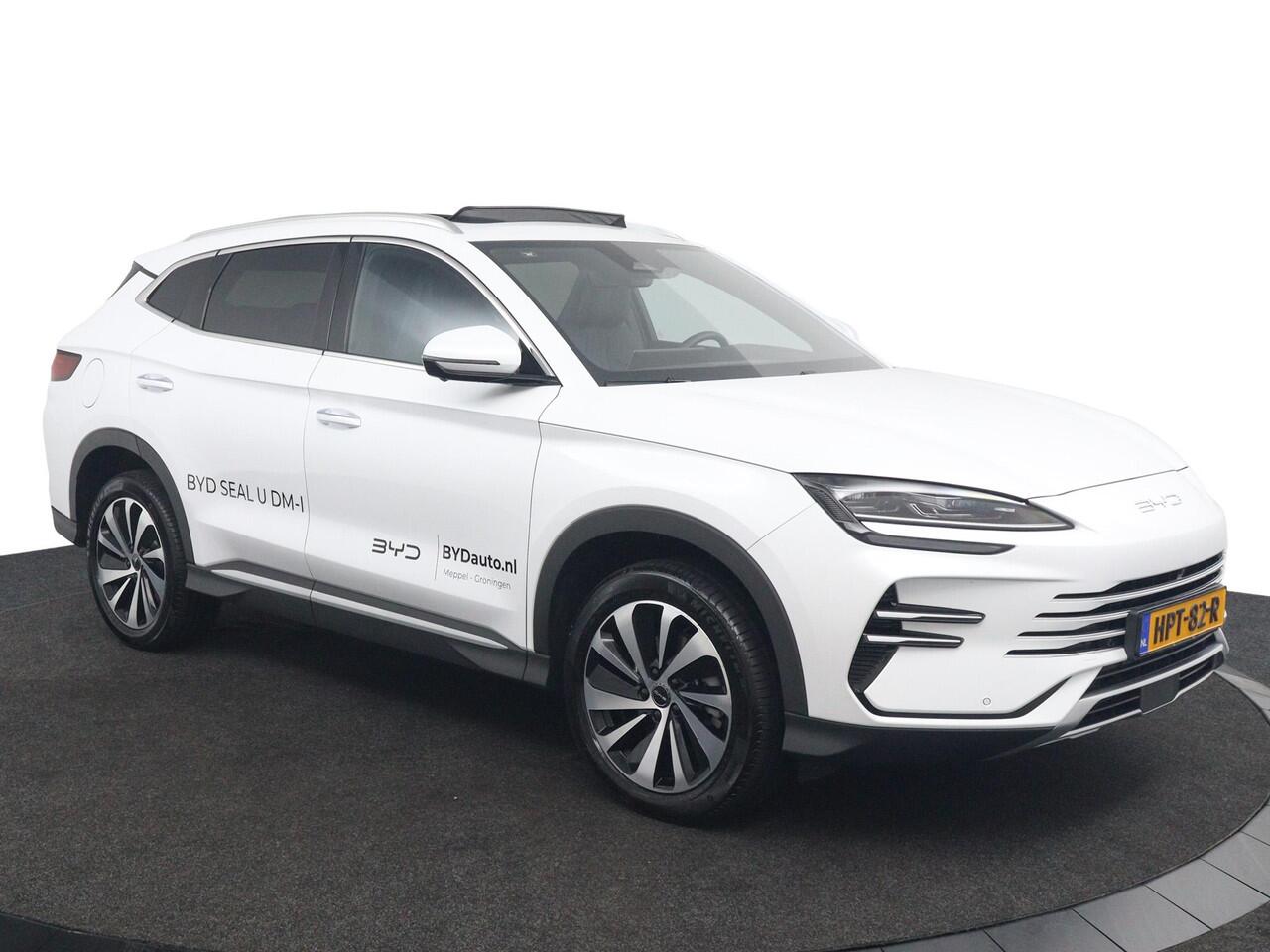 BYD Seal U 1.5 DM-i FWD Boost Demo | 1080 km | Apple Carplay | Navigatie | 360 graden camera | Panoramadak |