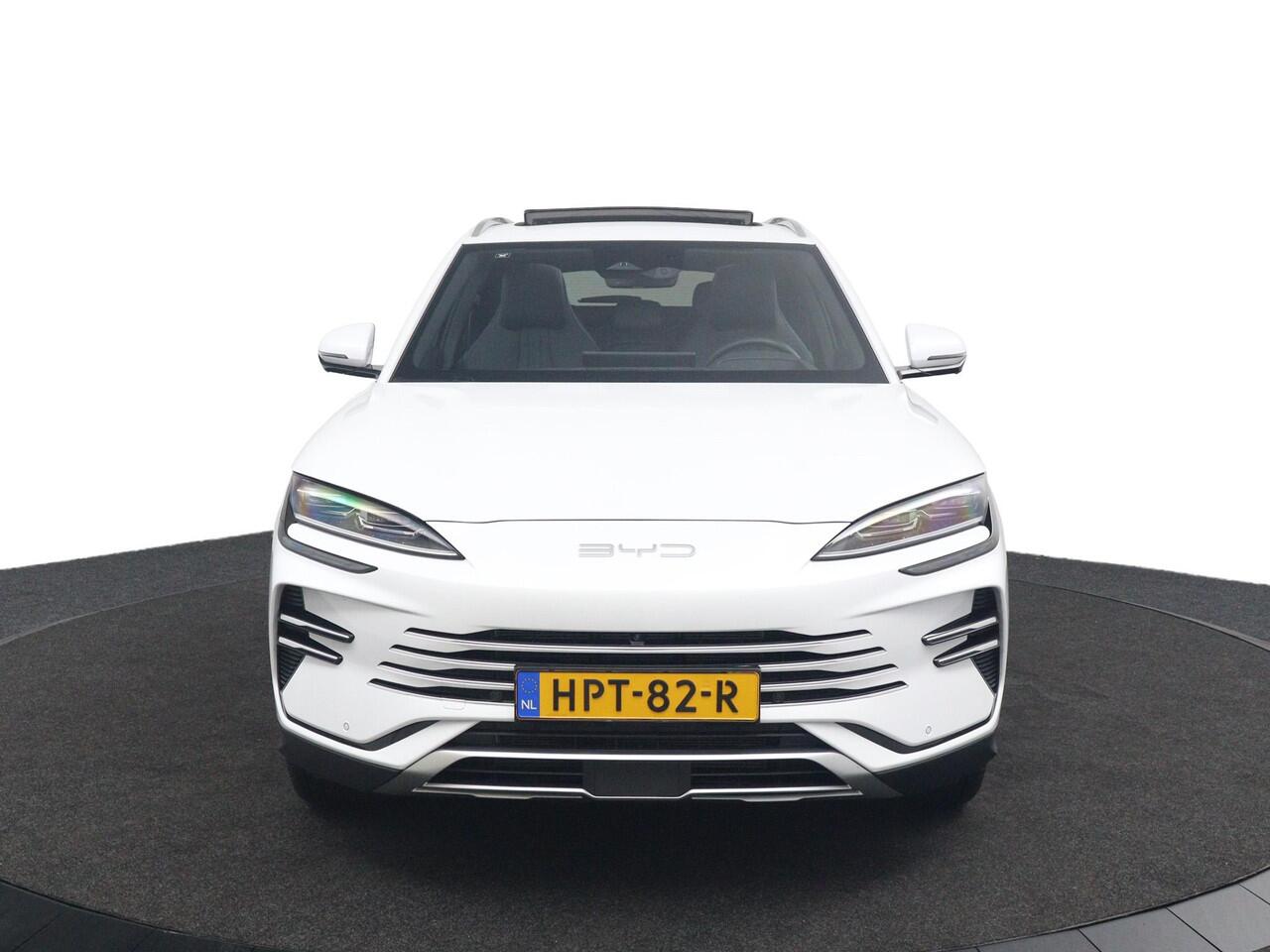 BYD Seal U 1.5 DM-i FWD Boost Demo | 1080 km | Apple Carplay | Navigatie | 360 graden camera | Panoramadak |