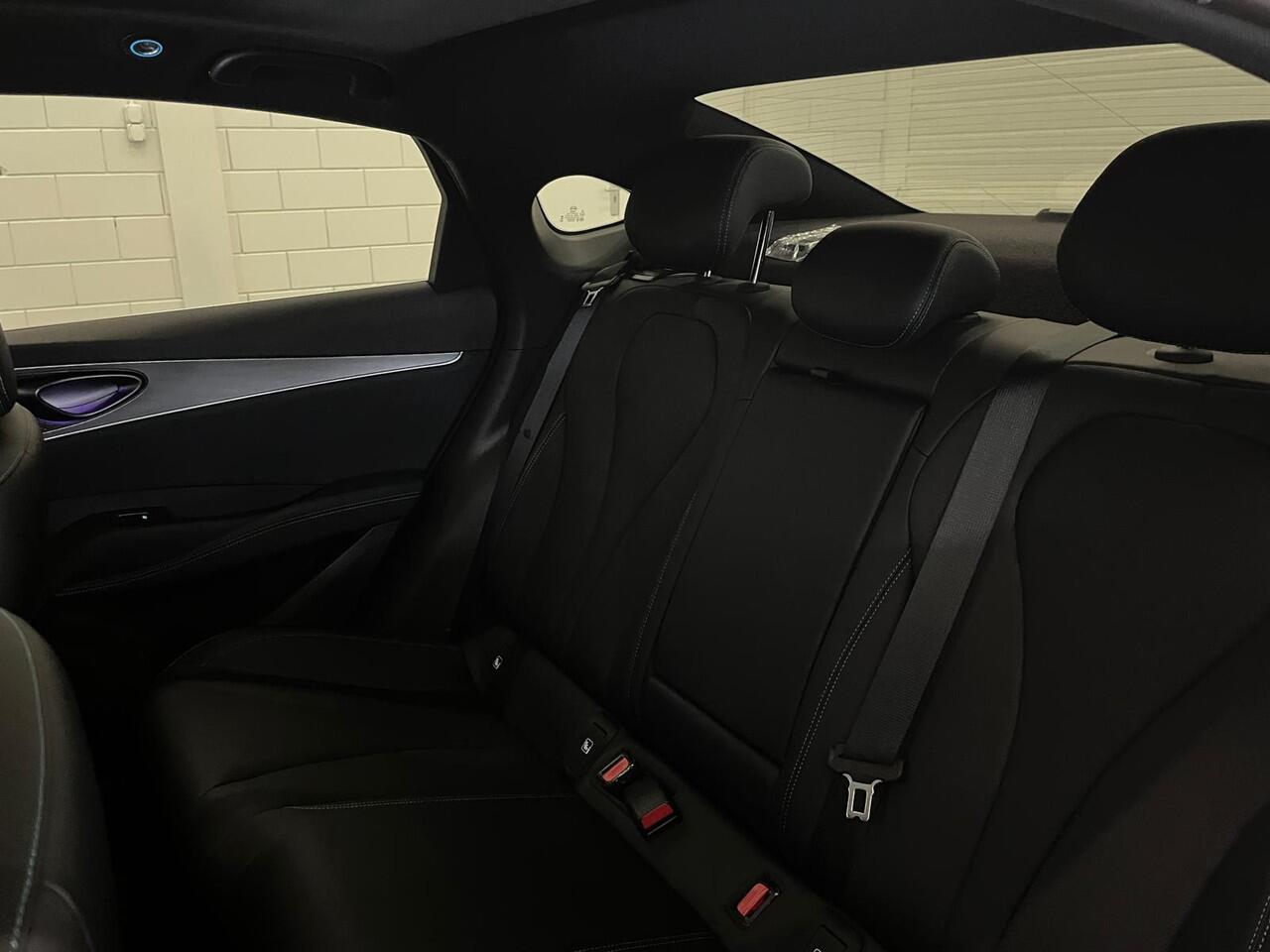 BYD Seal 6 SEAL 6 DM-i Comfort Lite | APPLE CARPLAY | PANORAMADAK | STUURVERWARMING | STOELKOELING | 360 CAMERA |