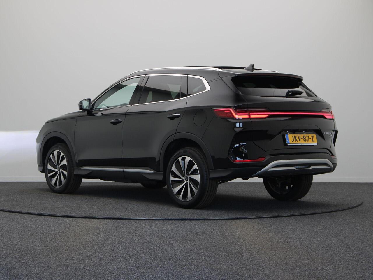 BYD Seal U 218pk 1.5 DM-i FWD Boost | Panorama Dak | Stoel & Stuurverwarming | Stoelverkoeling | Infinity Audio | 360 Graden Camera | Elektrische Achterklep |