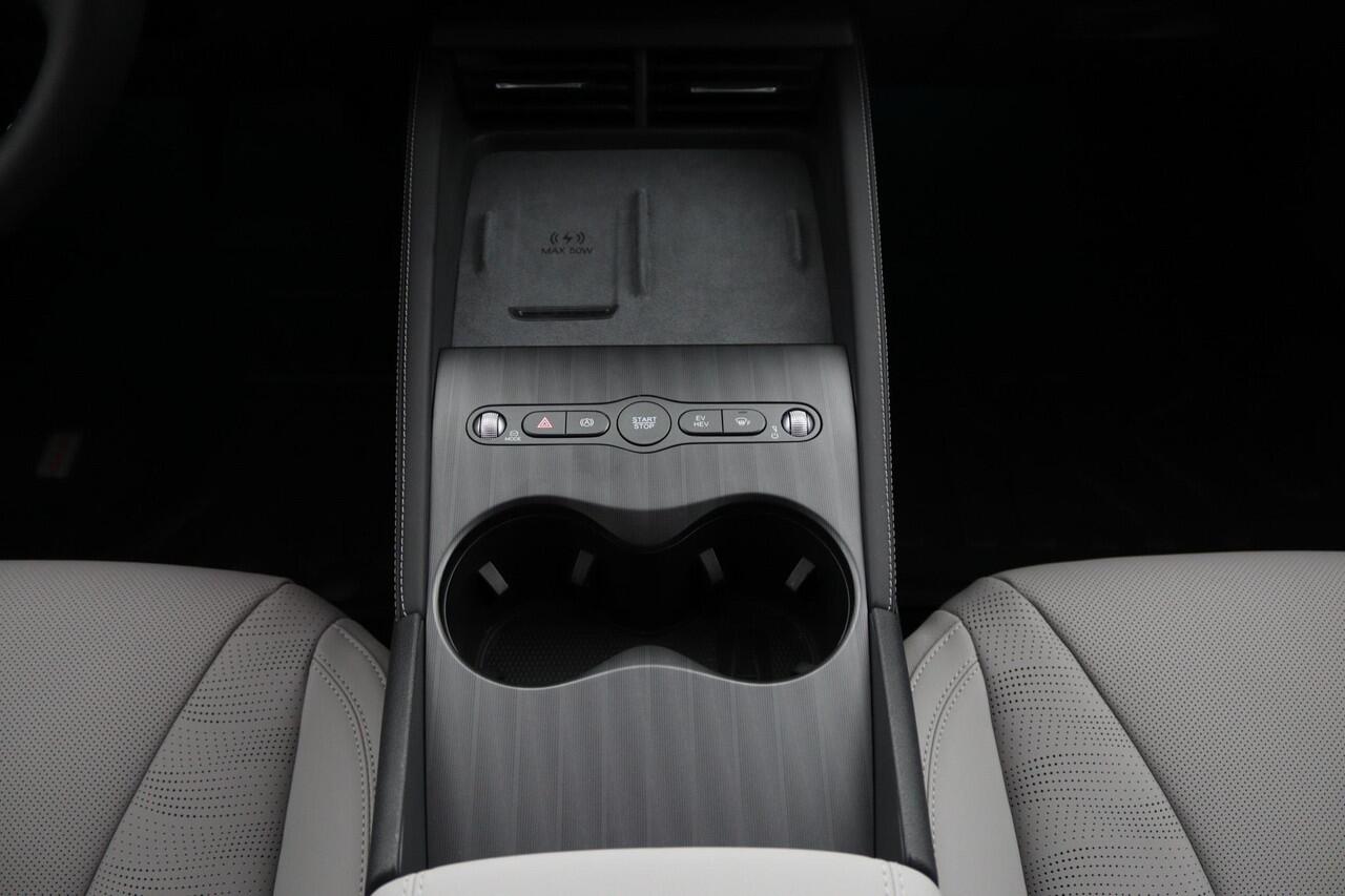 BYD Seal 6 DM-i Sedan Comfort Lite | Apple Carplay | Navigatie | 360 graden camera | Panoramadak |