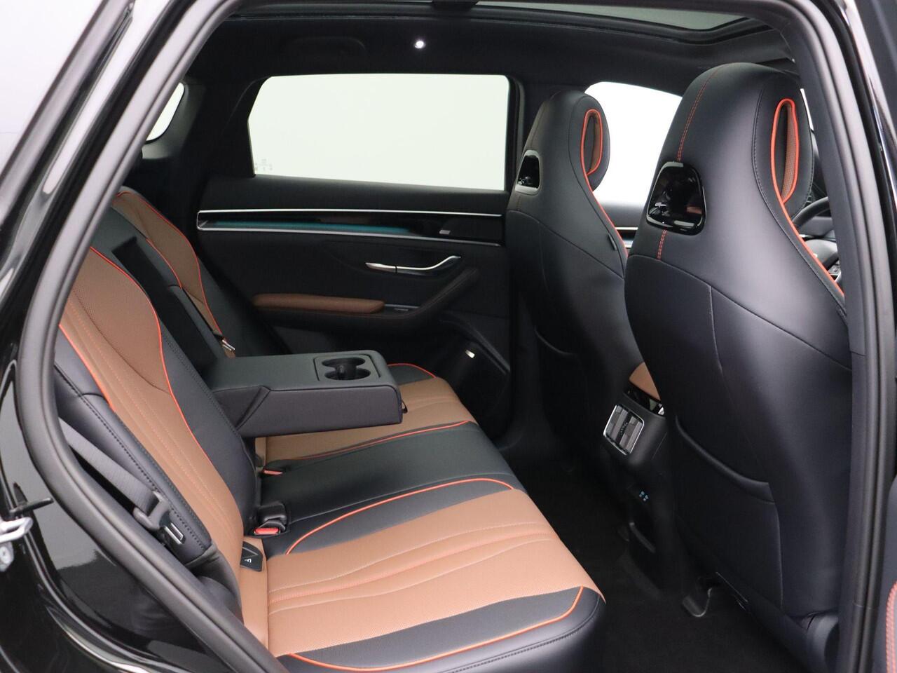 BYD Seal U 1.5 DM-i FWD Boost | Panorama Dak | Stoel & Stuurverwarming | Stoelverkoeling | Infinity Audio | 360 Graden Camera | Elektrische Achterklep |