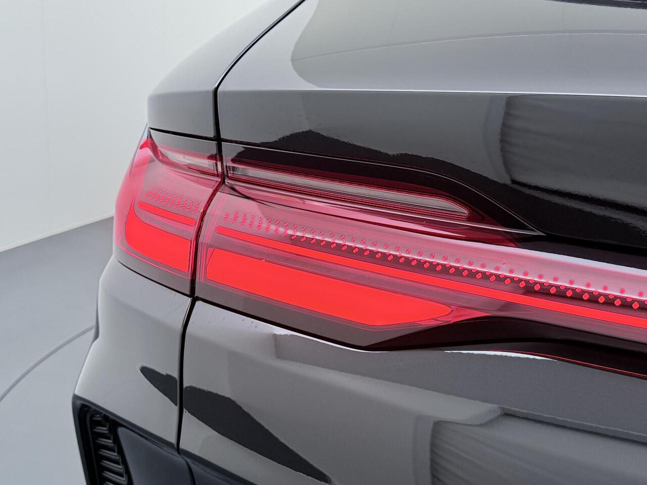 BYD Seal U 1.5 DM-i FWD Boost VAN: ¤40.900,- VOOR: ¤35.440,- UW EINDEJAARSVOORDEEL: ¤5.460,-| NIEUWE AUTO | DIRECT LEVERBAAR! | 6 JAAR VOLLEDIGE BYD GARANTIE