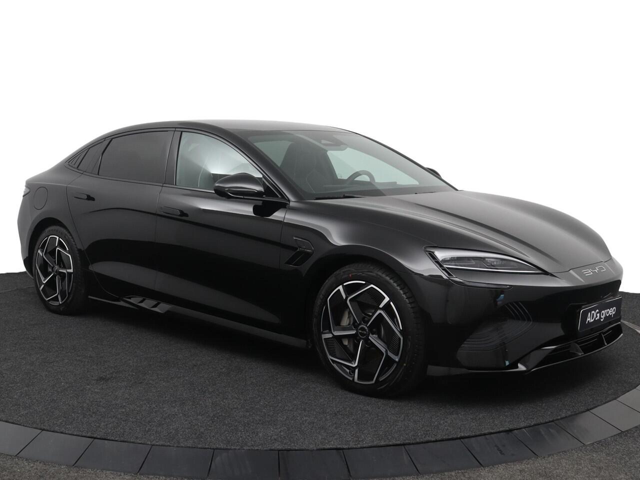 BYD Seal Excellence AWD 82.5 kWh Demo/525km/AWD/Stuur en stoel verwarming/Automaat/360° panorama-camera