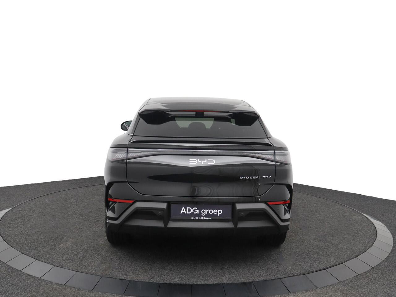 BYD Seal Comfort 82.5 kWh | Panoramadak | 360 graden camera | 482 KM WLTP | NL Auto