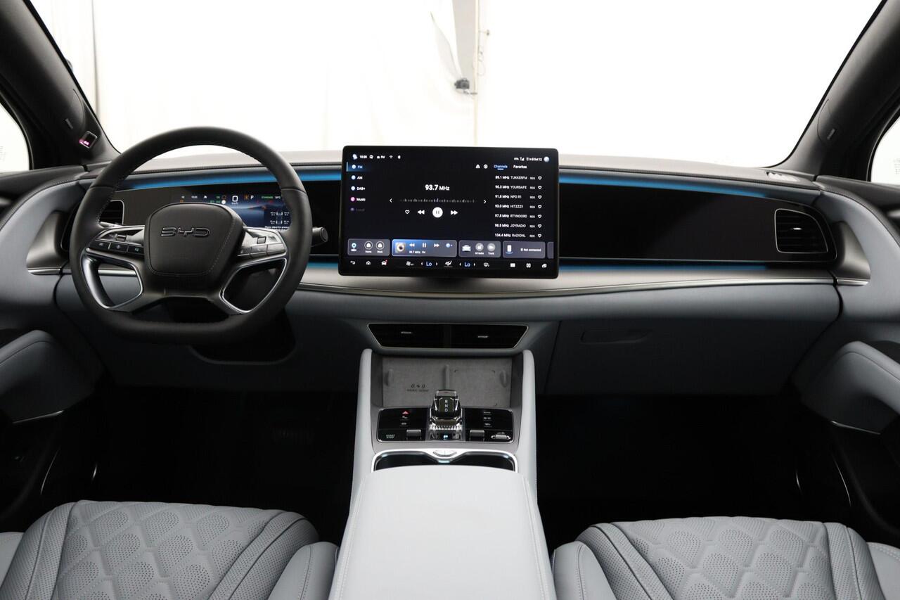 BYD Seal Comfort 82.5 kWh | Panoramadak | 360 graden camera | 482 KM WLTP | NL Auto