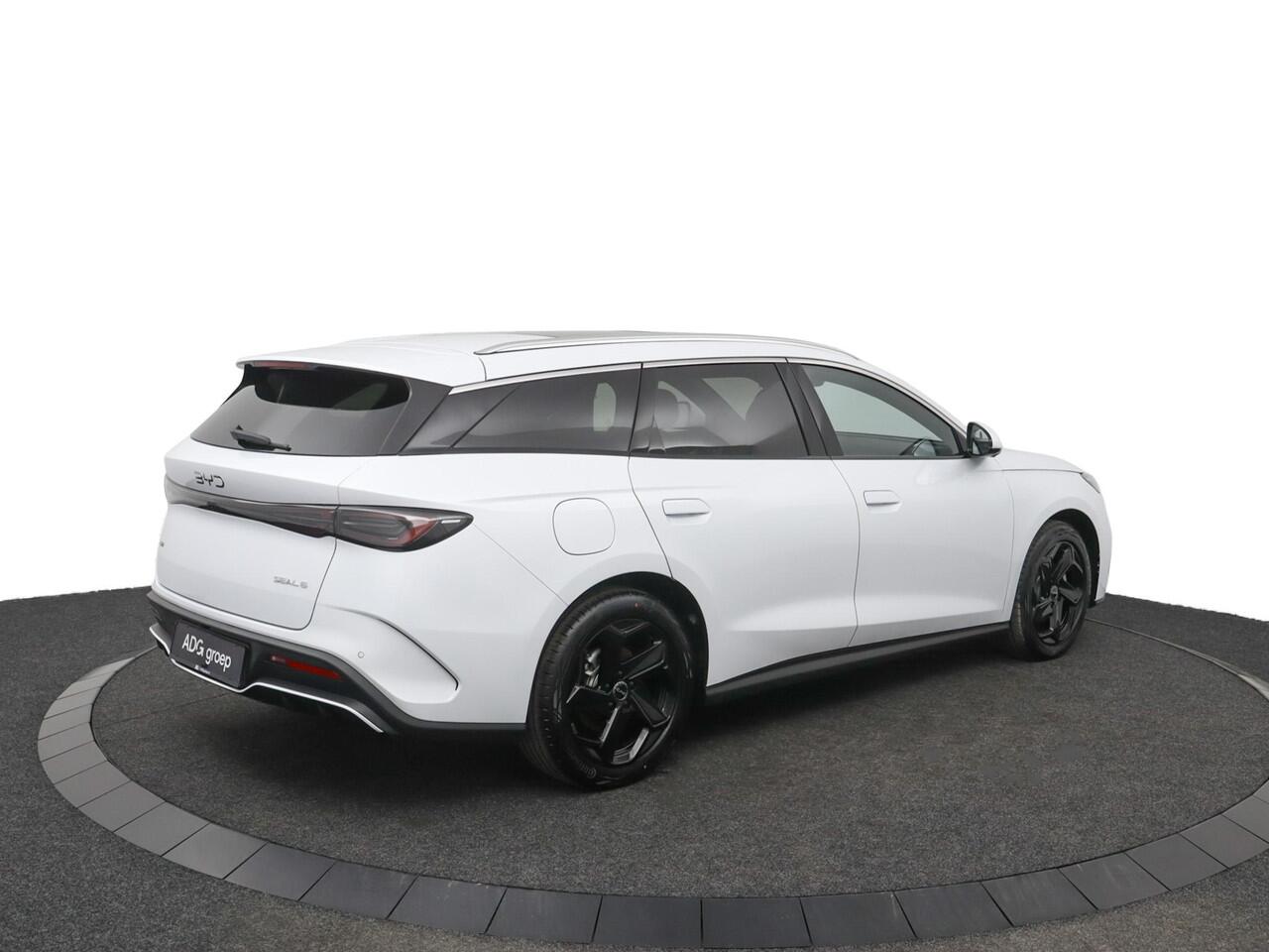 BYD Seal 6 Touring 1.5 DM-i Comfort Lite | 1505 km | Apple Carplay | Navigatie | 360 graden camera | Panoramadak |