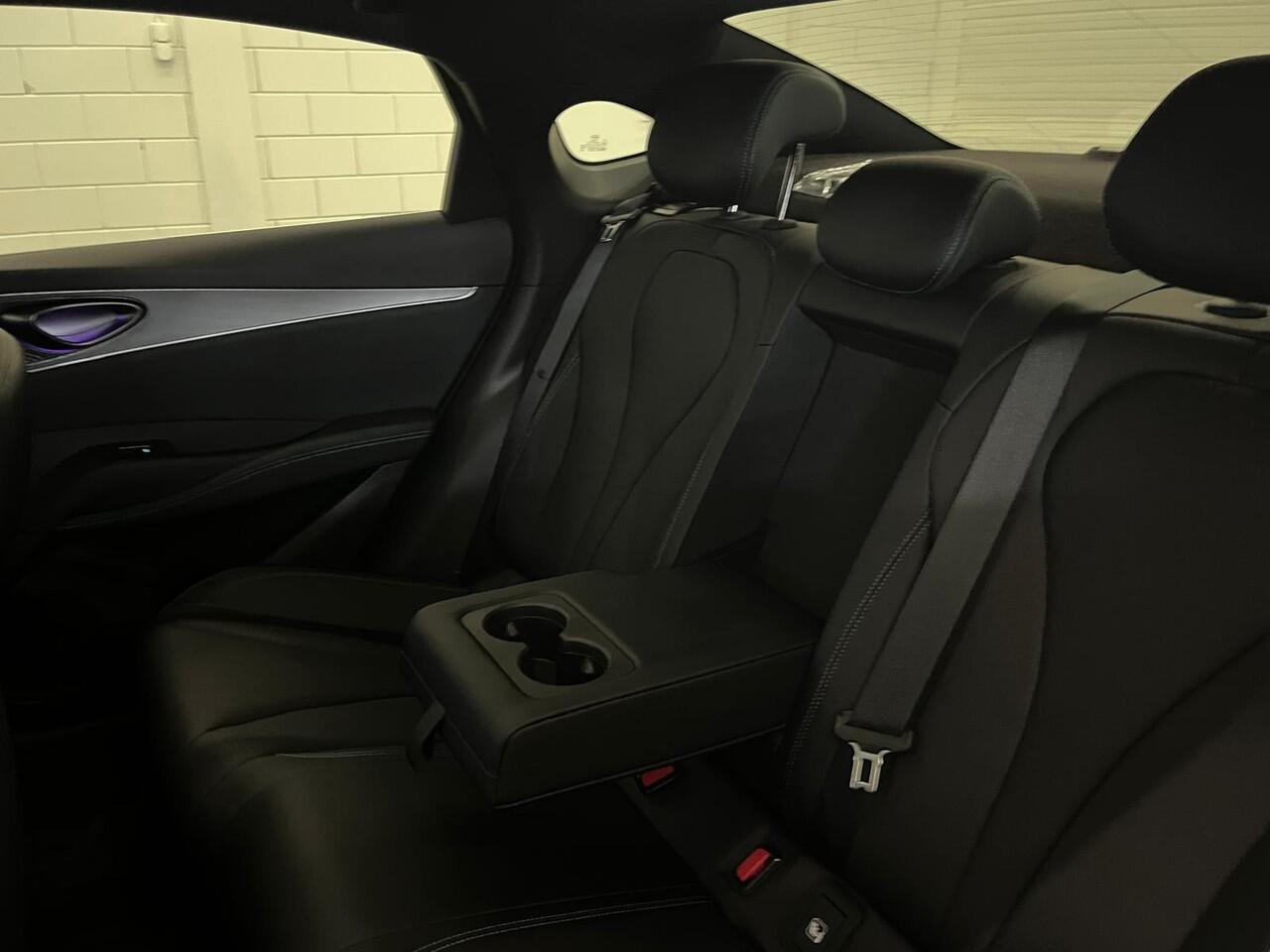 BYD Seal 6 SEAL 6 DM-i Comfort Lite | APPLE CARPLAY | PANORAMADAK | STUURVERWARMING | STOELKOELING | 360 CAMERA |