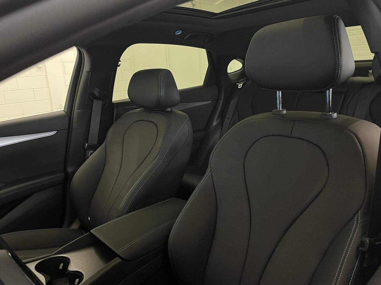 BYD Seal 6 SEAL 6 DM-i Comfort Lite | APPLE CARPLAY | PANORAMADAK | STUURVERWARMING | STOELKOELING | 360 CAMERA |