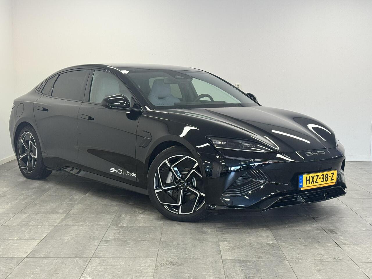 BYD Seal Design RWD 82.5 kWh Navi | Pano | Tahitian Blue Leder