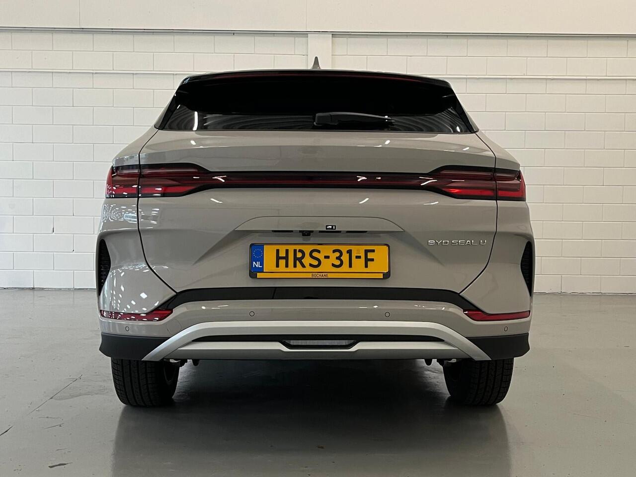 BYD Seal U Design 87 kWh VANDAAG KOPEN MORGEN RIJDEN! | SCHUIF-/KANTELDAK | NAVI | ELEKTRISCHE STOELEN | STOELVENTILATIE | STUURVERWARMING | BEDIENING VIA APP