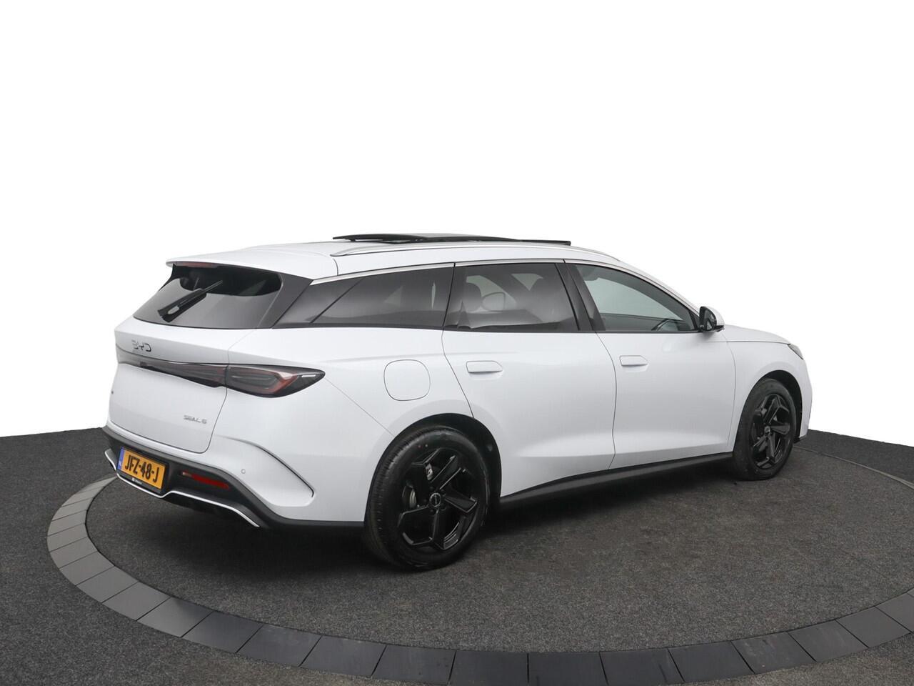 BYD Seal 6 Touring 1.5 DM-i Comfort Lite | 1505 km | Apple Carplay | Navigatie | 360 graden camera | Panoramadak |