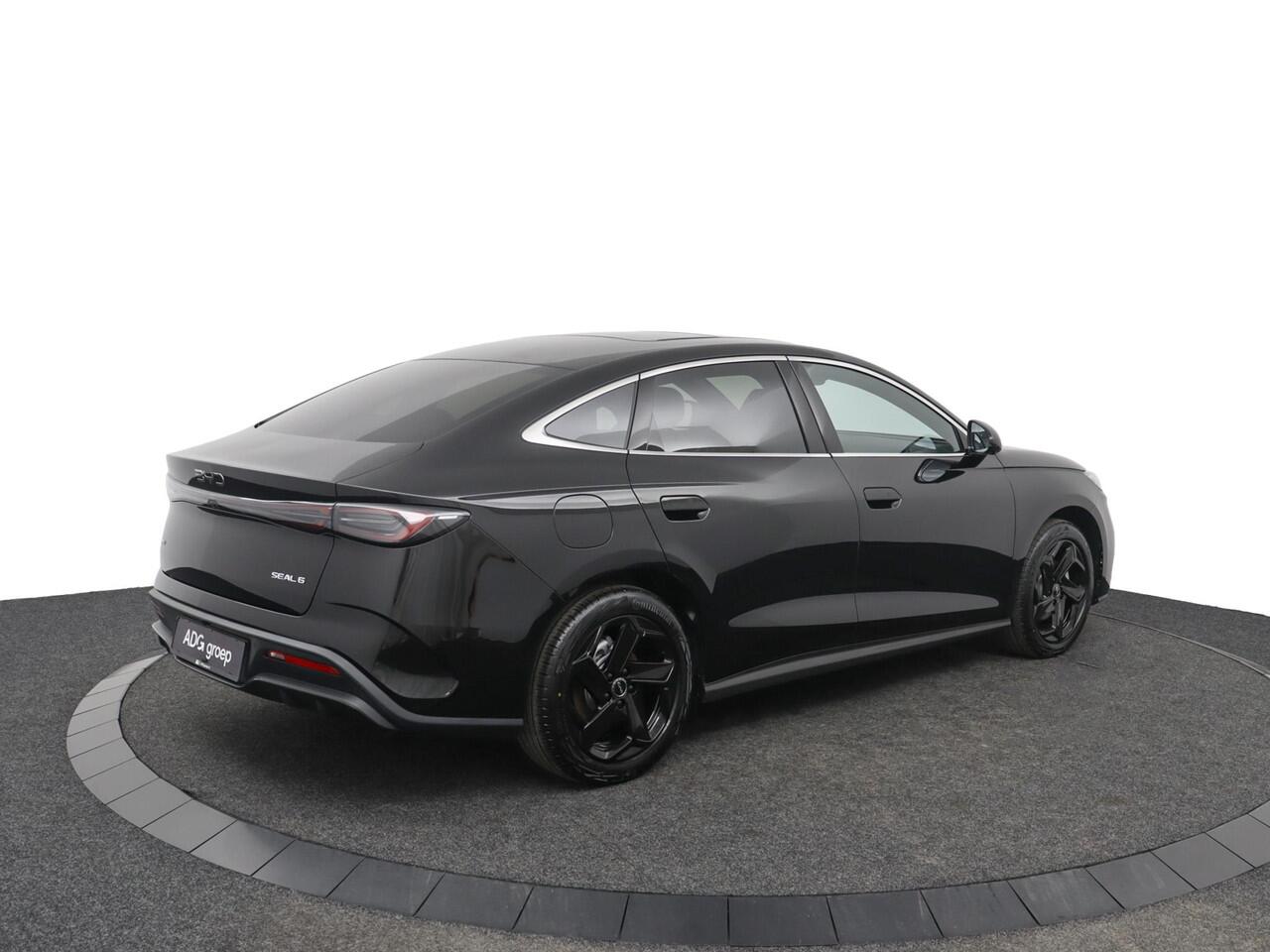 BYD Seal 6 1.5 DM-i Sedan Comfort Lite | Apple Carplay | Navigatie | 360 graden camera | Panoramadak |