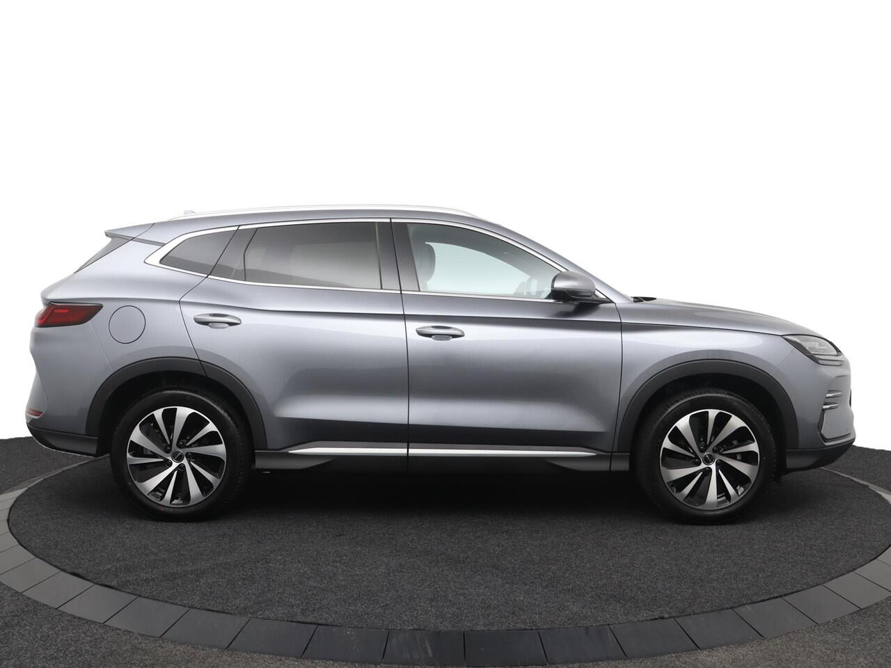 BYD Seal U Design 87 kWh | Panoramadak | Parkeercamera | Navigatie | Elektrische achterklep |