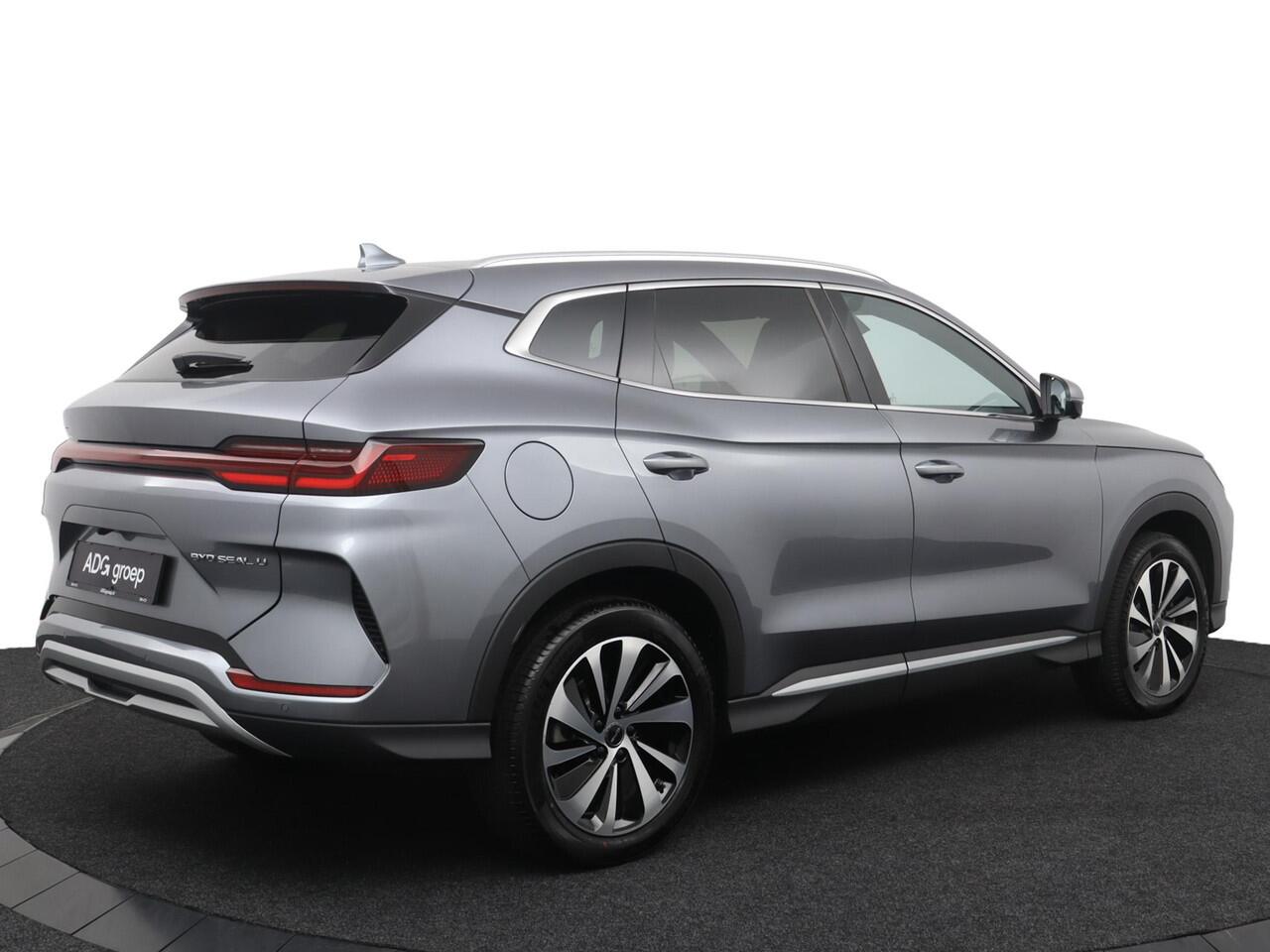 BYD Seal U Design 87 kWh | Panoramadak | Parkeercamera | Navigatie | Elektrische achterklep |