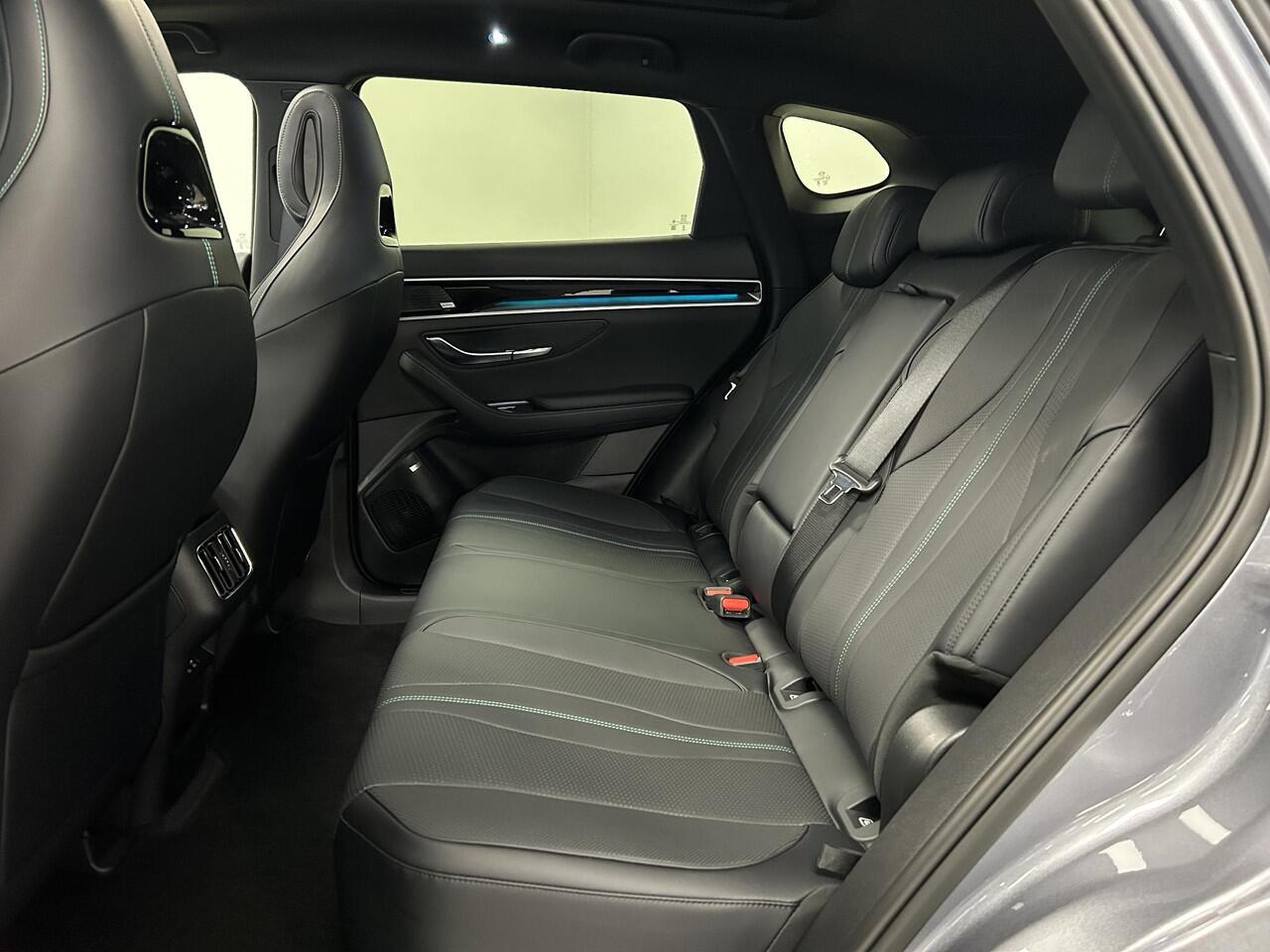 BYD Seal U 1.5 T DM-i AWD Design | SNEL LEVERBAAR! TIME GREY + LEDEREN BEKLEDING