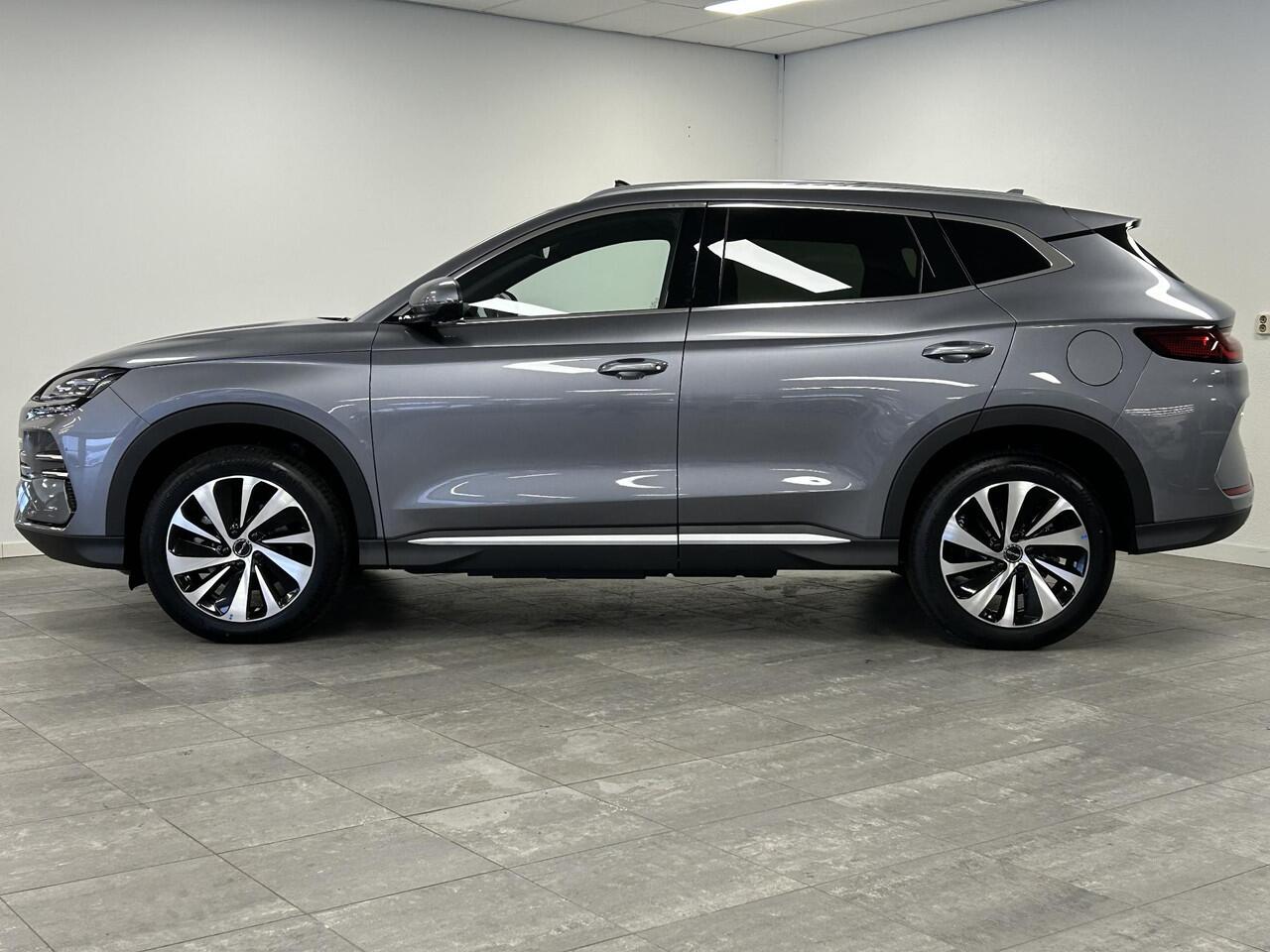 BYD Seal U 1.5 T DM-i AWD Design | SNEL LEVERBAAR! TIME GREY + LEDEREN BEKLEDING