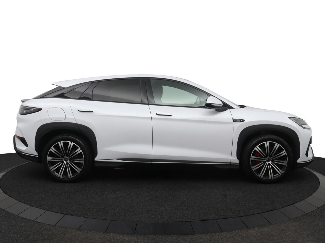 BYD Seal Design AWD 82.5 kWh 456 km range (WLTP) / Stoelverwarming, stoelventilatie en stuurwielverwarming