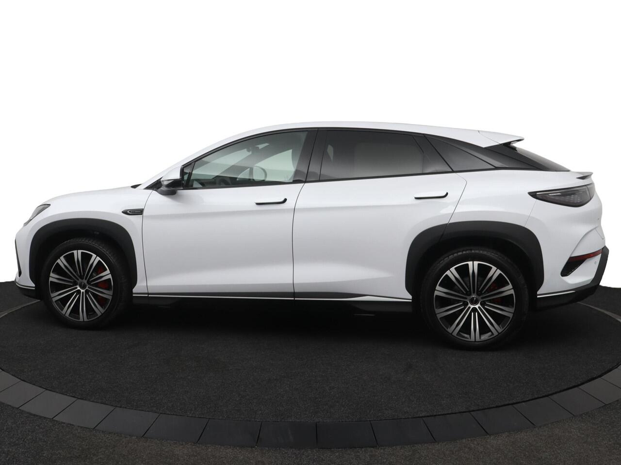 BYD Seal Design AWD 82.5 kWh 456 km range (WLTP) / Stoelverwarming, stoelventilatie en stuurwielverwarming