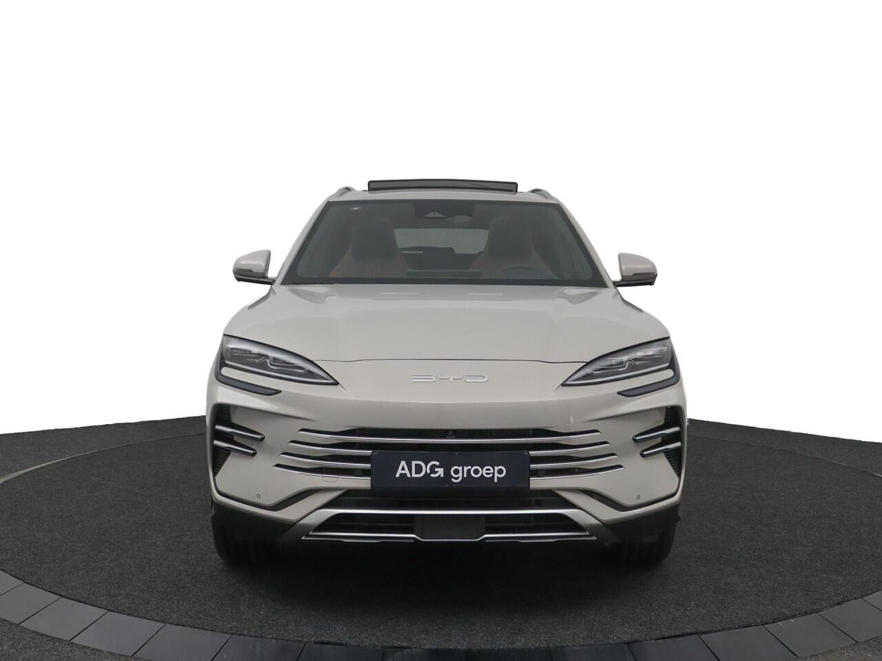 BYD Seal U 1.5 DM-i FWD Boost | BYD Dealer | Direct leverbaar |1080 KM | Panorama dak | Apple Carplay | Navigatie | 360 graden camera