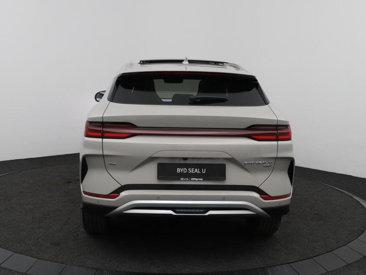 BYD Seal U 1.5 DM-i FWD Boost |1080 KM | Panorama dak | Apple Carplay | Navigatie | 360 graden camera