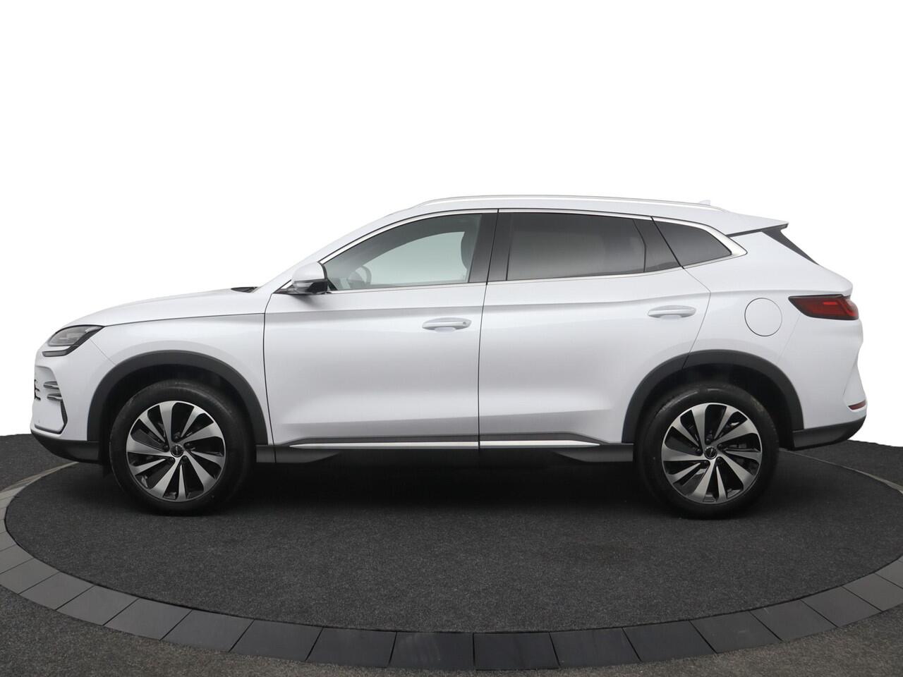 BYD Seal U 1.5 DM-i FWD Boost | 1080 KM | Panorama dak | Apple Carplay | Navigatie | 360 graden camera