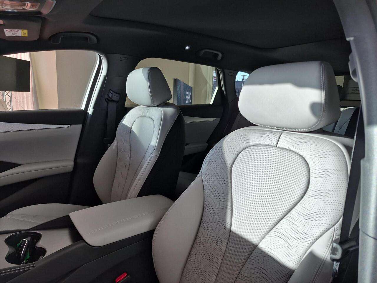 BYD Seal 6 1.5 DM-i Comfort - Touring | ¤4000 korting | 1350 KM WLTP | Elektrische klep | Apple Carplay/Android Auto | Elektrische stoelen |