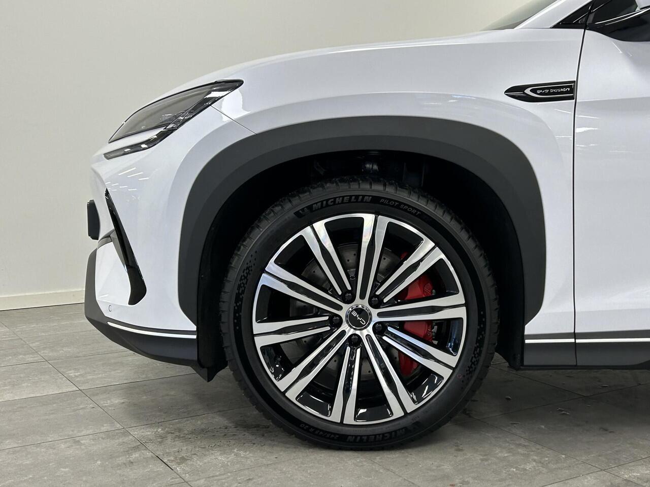 BYD Seal Design AWD 82.5 kWh | DEMO