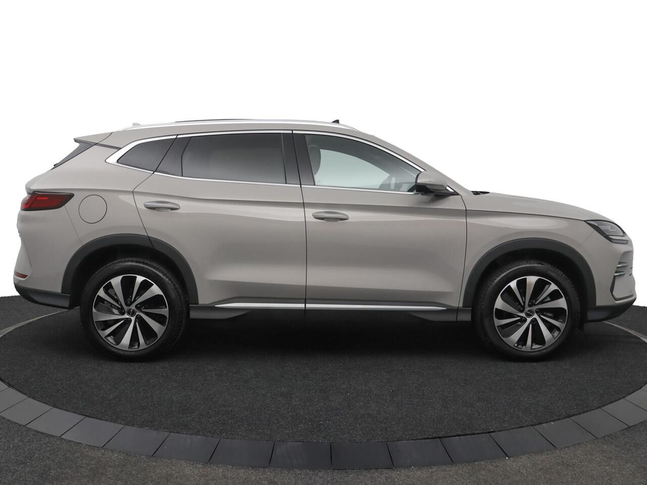 BYD Seal U 1.5 T DM-i AWD Design | Apple Carplay| 870 km| Navigatie | BYD Dealer | AWD |