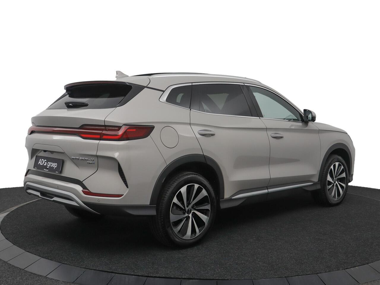 BYD Seal U 1.5 T DM-i AWD Design | Apple Carplay| 870 km| Navigatie | BYD Dealer | AWD |
