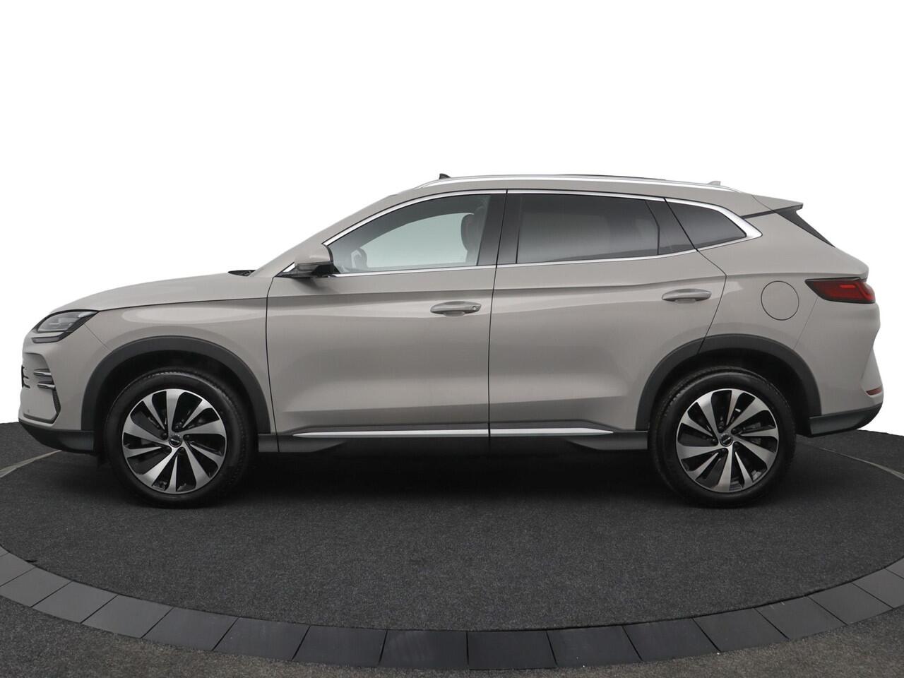 BYD Seal U 1.5 T DM-i AWD Design | Apple Carplay| 870 km| Navigatie | BYD Dealer | AWD |