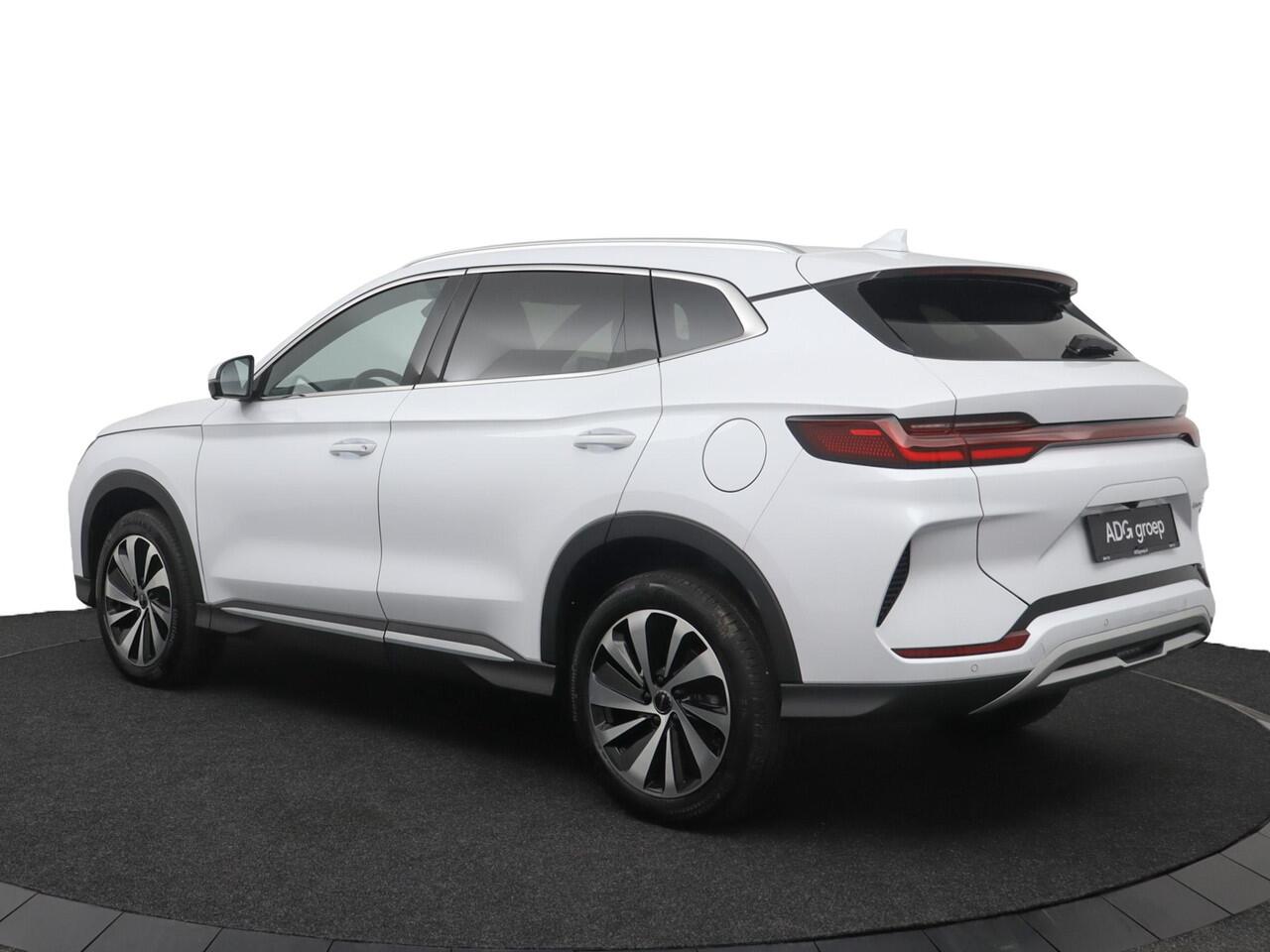 BYD Seal U 1.5 T DM-i AWD Design | Apple Carplay| 870 km| Navigatie | BYD Dealer | AWD |