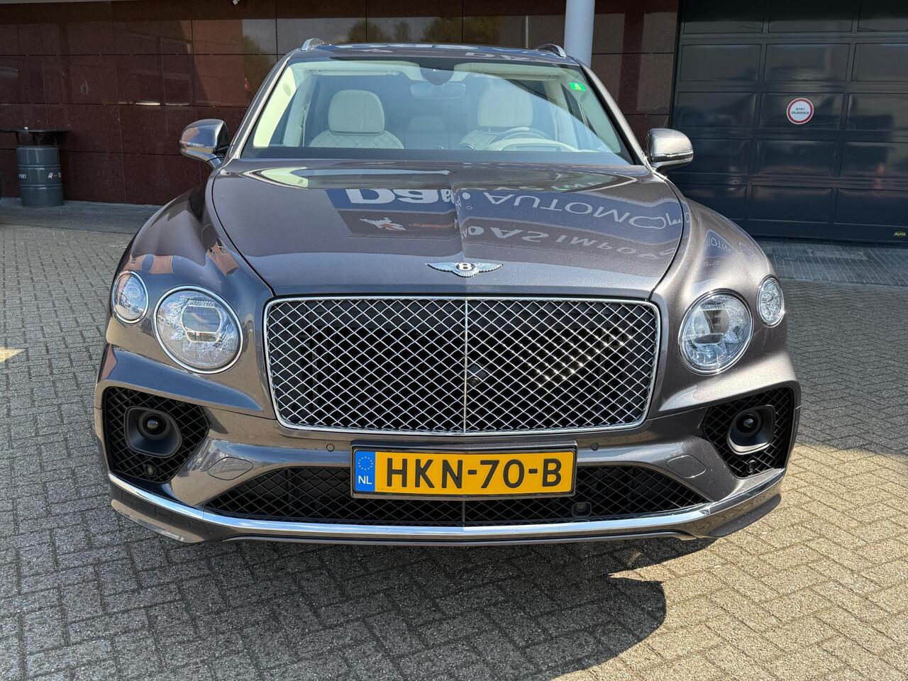 Bentley Bentayga 4.0 V8 First Edition