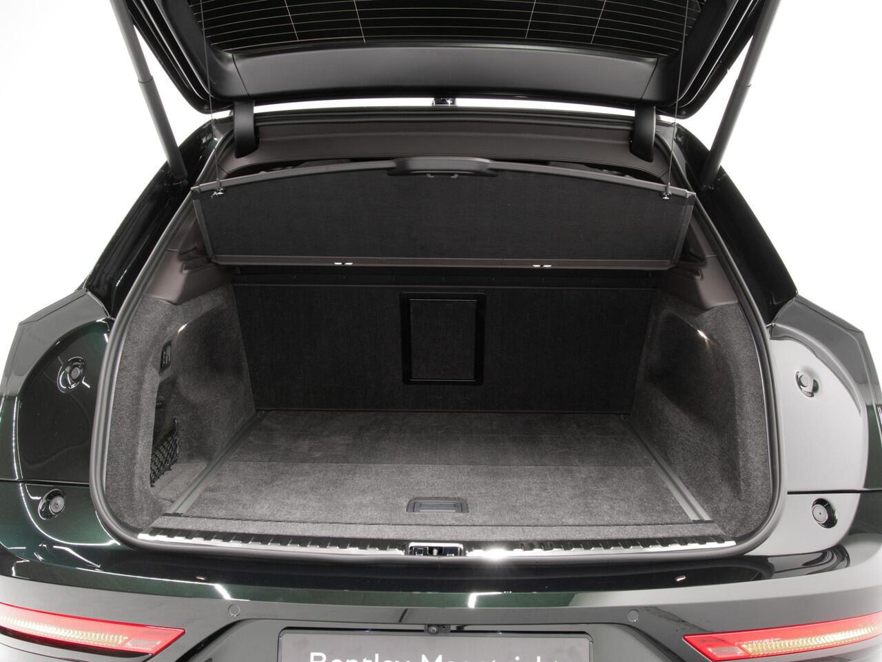 Bentley Bentayga 4.0 V8 Mulliner EWB TOURING SPEC | MULLINER DRINKS COOLER | BESPOKE INTERIOR