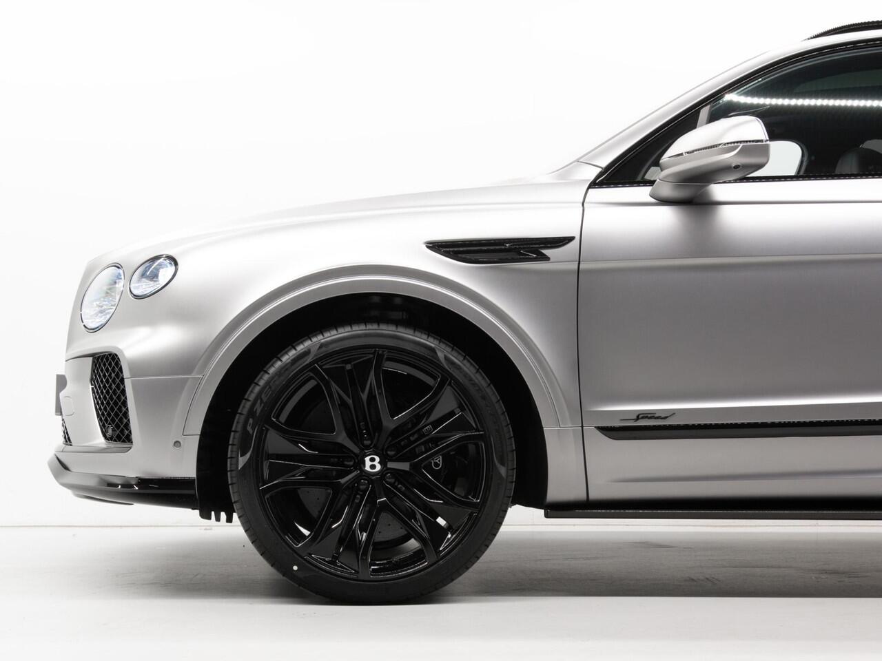 Bentley Bentayga Speed STONE VENEER | AKRAPOVIC